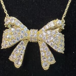 Kendra Scott Krista Bow Pendant Necklace Gold Rhinestone Pearl New Dust Pouch